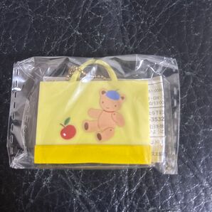 ファミリア カプセルトイ ミニデニムバッグ イエロー 未開封