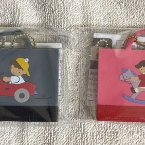 ファミリア 限定店舗 カプセルトイ ミニデニムバッグ チャーム 2個セット 未開封