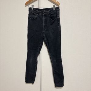 ブラック 黒 デニム スキニー gu