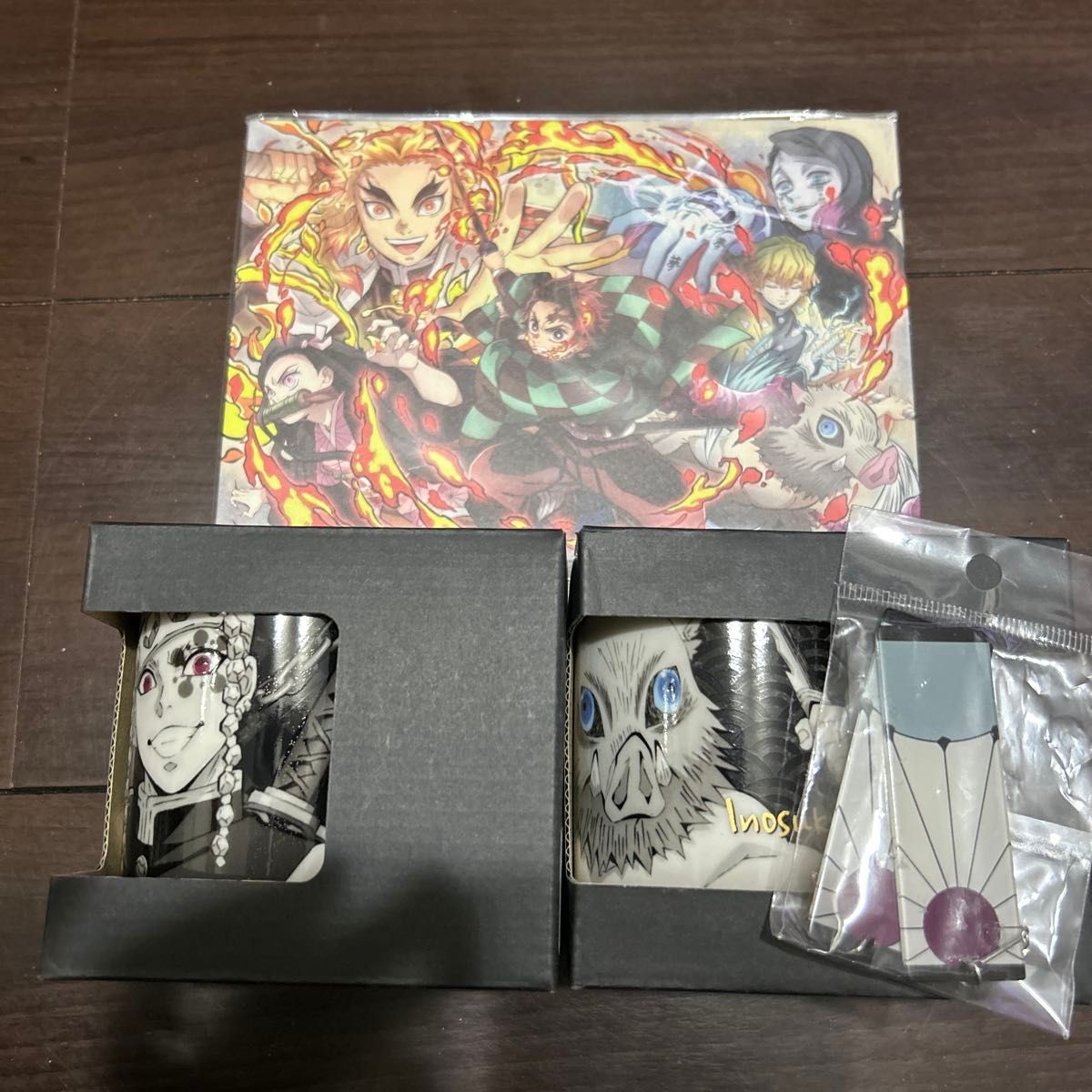 鬼滅の刃　マグカップ イヤリング　無限列車編 劇場版 グッズ