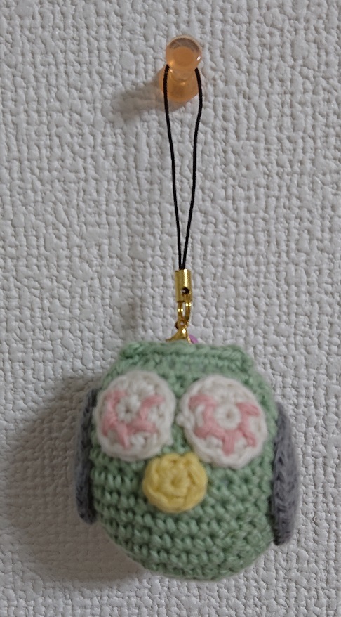 [Handgefertigt] Eulen-Grün-Grau-Glocke, Gesamtlänge ca. 5cm Amigurumi-Riemen handgestrickt☆, Spielzeug, Spiel, Plüschtier, Amigurumi