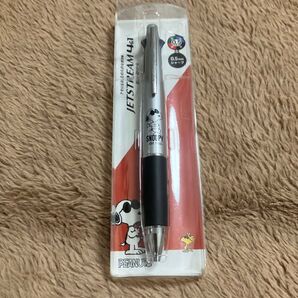 新品未使用 2025新作 ジェットストリーム4&1 スヌーピー 0.5mm 多機能ペン 306124