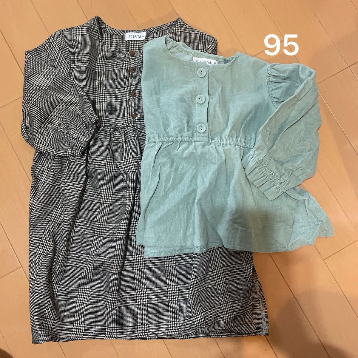 2点セット チェック柄ワンピース＆ミントグリーンチュニック 95