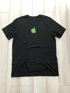  Apple store table three road shop open memory T-shirt not for sale short sleeves T-shirt 