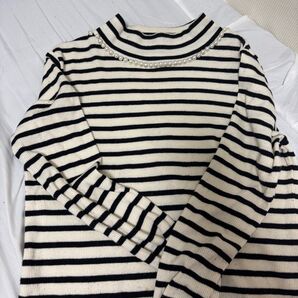 ボーダー ボーダー柄長袖トップス