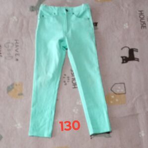 ミントグリーン スキニーパンツ カジュアル 130 細身
