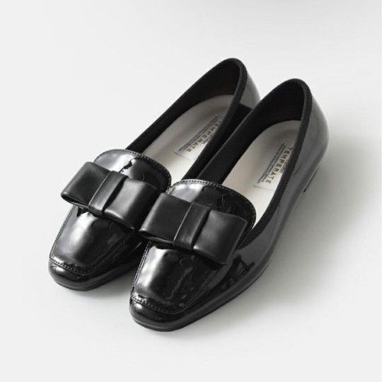 TEMPERATE テンパレイトリボン レイン パンプス ローファー 36 22.5センチ 23センチ エナメル フラットシューズ