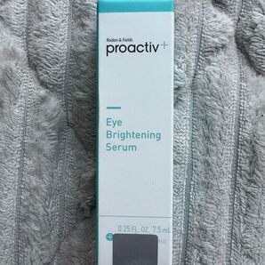 プロアクティブ プラス アイ ブライトニング セラム