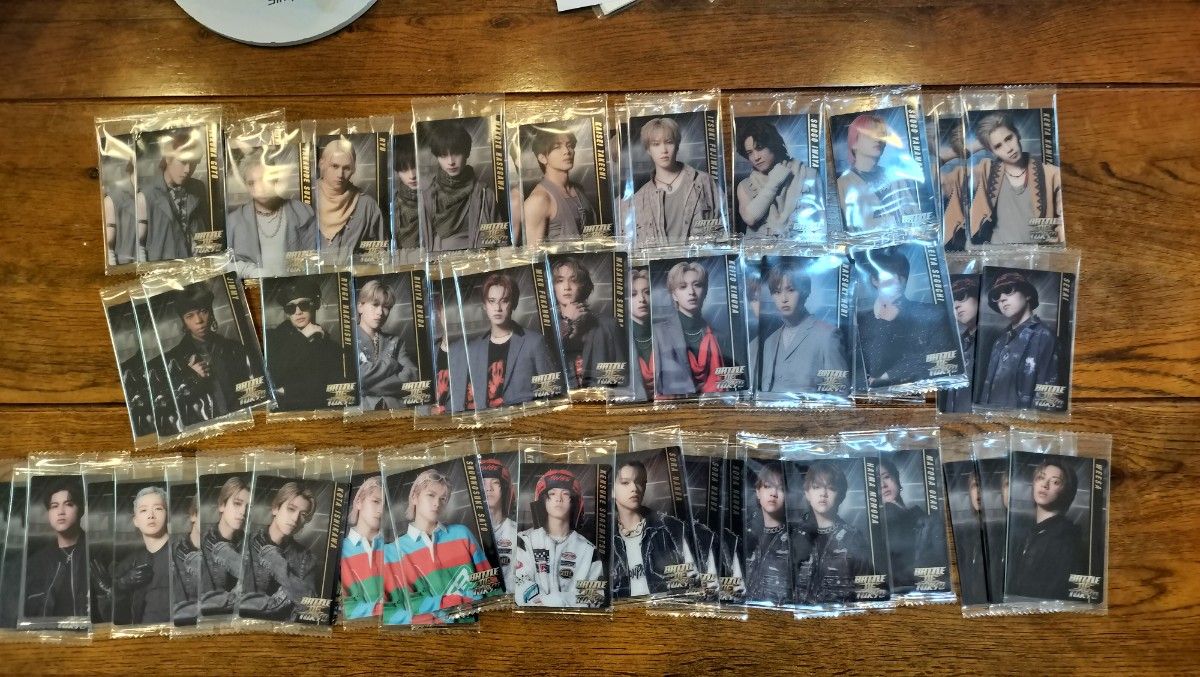 BATTLE OF TOKYO ウエハースカード まとめ売り　６６枚