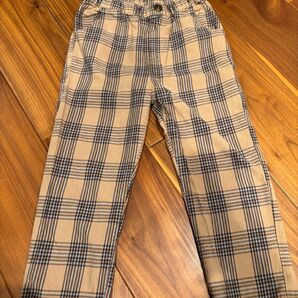 チェックパンツ