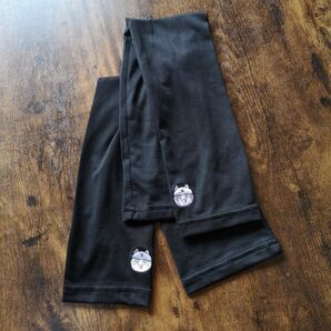 仕事猫 アームカバー 刺繍 黒 ブラック