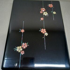 高岡漆器 桜柄蝶貝入り文庫 螺鈿細工 習い事免許状、手紙、大切な小物 書類、硯箱入れ 22.5cm ×29.5cm高さ6cm 和風