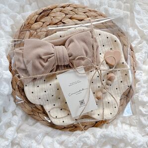 出産祝い セット スタイ おしゃぶりホルダー ヘアバンド