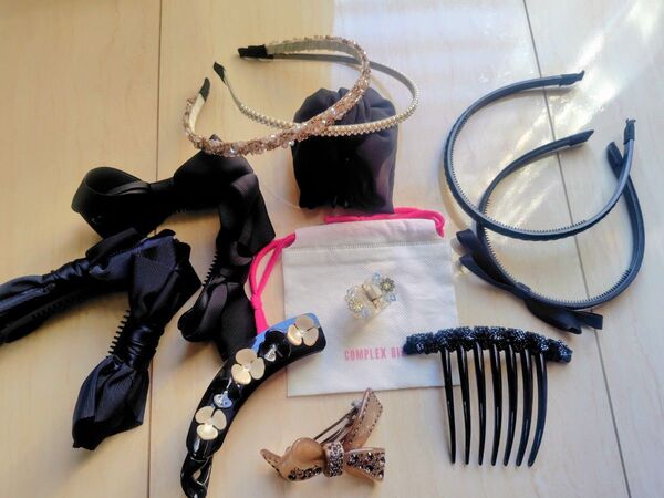 Complex Biz ヘアアクセサリー まとめ売り リボン カチューシャ バレッタ コーム バナナクリップ等 フランス製♪