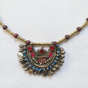 クチ族ネックレス(S)