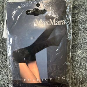 未使用品 MaxMara PREMIUM 50 S/M ブラック 未使用 ニーハイソックス