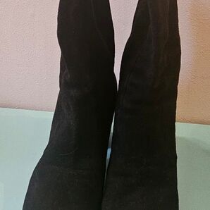 INED ショートブーツ スエード ブラック