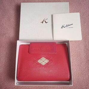 Kitamura キタムラ 2つ折り 財布 レザー 牛革 ステッチ レッド 小銭入れ ウォレット Wallet 赤 箱付き