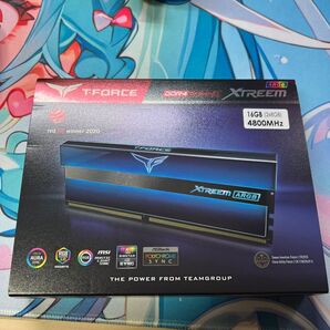 TEAMGROUP T-Force Xtreem ARGB 4800MHz CL20 16GB 2x8GB DDR4 メモリ