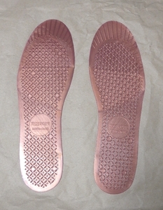  summer ... winter warm mystery . insole copper flour entering plastic insole new goods bid prompt decision 