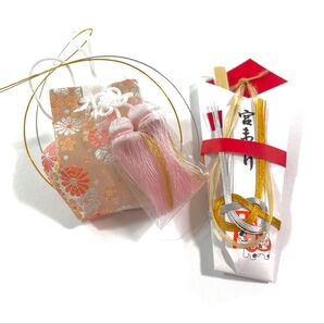 格安!【新品美品】お宮参り小物 熨斗扇子 お守り袋(金蘭) 2点セット 女の子 NO.16