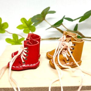 革細工 ロングブーツ 一足 miniature boots.