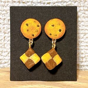 クッキーピアス
