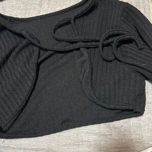 ブラック 黒 カーディガン