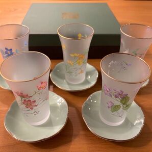 未使用 前畑陶器 庫山窯 四季草花 フロストグラス揃 茶托付き5客セット 三越購入品