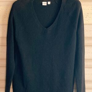 レディース★GAP★Vネックセーター XS 黒 USED