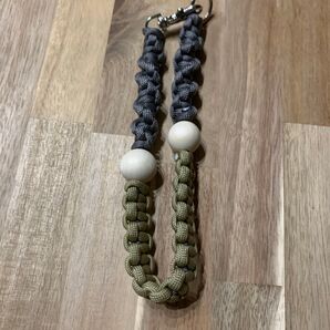 パラコード スマホストラップ