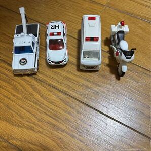 トミカ 「警察・消防・救急など 特殊車両ミニカー コレクション 4台セット」