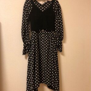 The Virgnia ドット柄ワンピース Vネックニットベスト セットアップ ブラック