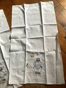 #vm1557【コレクタブル】ビンテージ 刺繍のディッシュクロス ２枚ペア ランチのお伴に