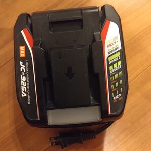 MAX マックス リチウムイオン充電器 JC-925