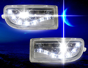 A045　　トヨタランドクルーザー　LC100/FJ100 4700　ランクル　フロントバンパーフォグランプ　LED内蔵デザインライト　　純正適合社外品