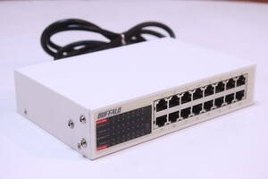 バッファロー ハブ LSW-TX-16NSR 16P 中古品 ACコードset■（F1351)