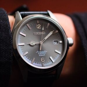 美品 SEIKO×TiCTAC セイコー×チックタック 35周年記念 自動巻腕時計 4R35-02R0 ブラック×シルバー系