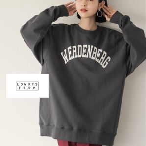美品 LOWRYS FARM USA ウラケ ロゴPOLS* ロゴプリントプルオーバー スウェット トレーナー チャコール