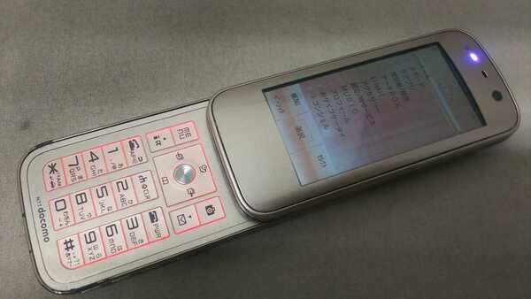 docomo FOMA F-03A #DG776 FUJITSU ガラケー ケータイ 簡易動作確認&簡易清掃&初期化OK 判定○