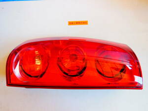 「純正部品」GMC ユーコン XL テール ライト 左 ランプ GM 25841508　tail LAMP LIGHT LH GMC YUKON XL 