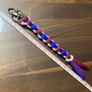 キーホルダー ストラップ トリコロールカラー 編み込み パラコード