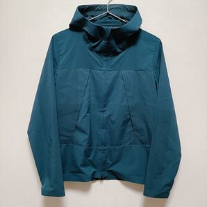 デサント オルテライン フーデッドジャケット Mサイズ