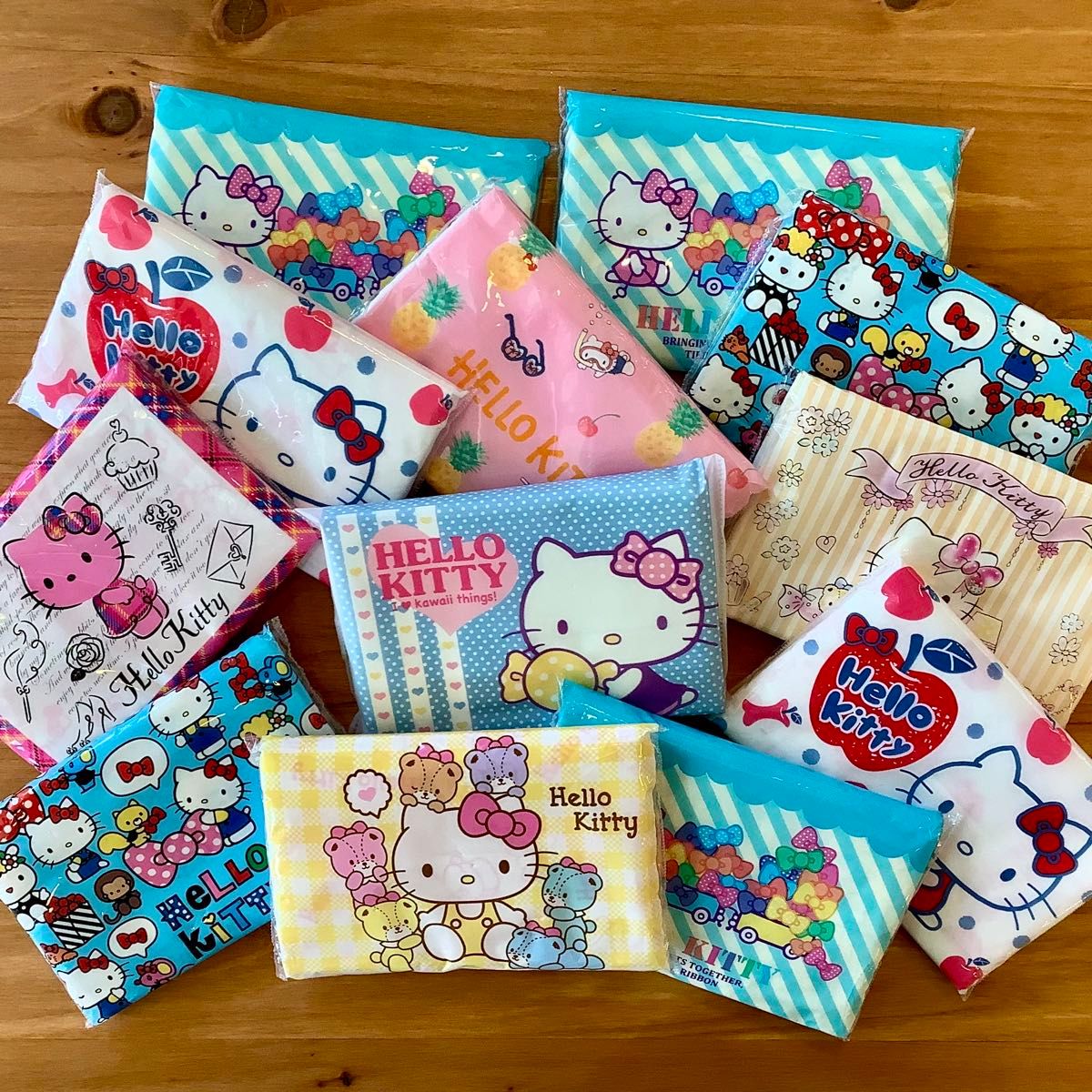 ハローキティ ポケットティッシュ まとめ売り 8種類 12コセット レトロ
