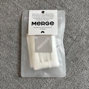 MERGE Moment Keyring トレカケース