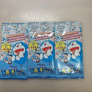 2023年映画公開記念 ドラえもん百面相フレークシール