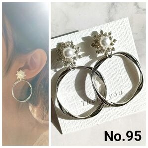 【金具変更不可】ハンドメイド パールストーン フープ 大ぶりピアス