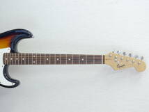 Squier by Fender　BULLET STRAT　Stratocaster　Rosewood　3 Tone Sunburst　2007　_画像4