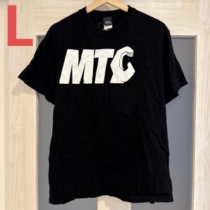 MTG ヘラヘラ三銃士 Tシャツ 黒 ブラック 見たらグイ 半袖 飲み会 メンズ 半袖Tシャツ レディース ユニセックス 限定T