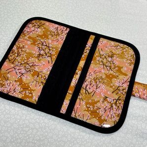 通帳入れ、通院セット、お薬手帳・母子手帳入れ、マルチケース ハンドメイド